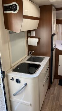 4C8F3E2E-8C23-4978-8B30-3A3FF8EAF8A5