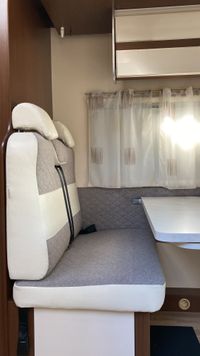 DAB6C7DD-B626-4ABF-8E06-DA550C17607D